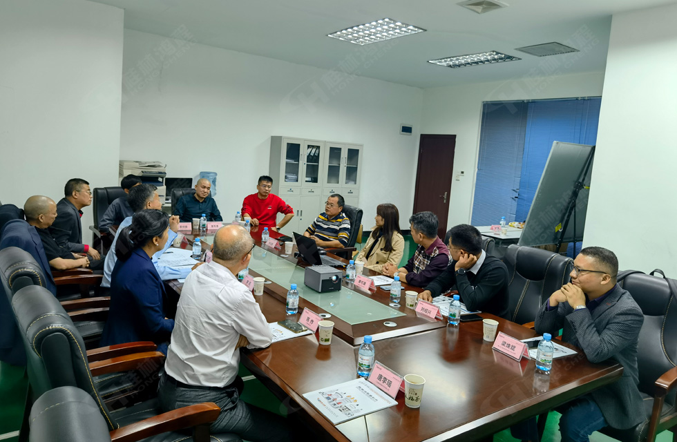 廣西塑料行業(yè)協(xié)會一行蒞臨桂林鴻程參觀指導(dǎo)！